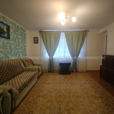 Сдам квартиру, Науки просп. , 2  ком., 55 м², косметический ремонт 