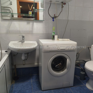 Сдам квартиру, Науки просп. , 2  ком., 55 м², косметический ремонт 