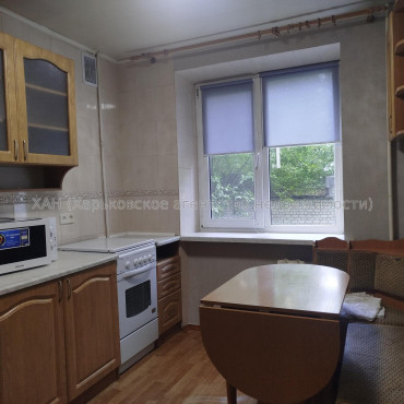 Сдам квартиру, Науки просп. , 2  ком., 55 м², косметический ремонт 