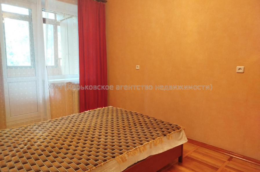 Сдам квартиру, Науки просп. , 2  ком., 55 м², косметический ремонт 