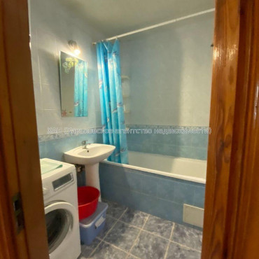 Продам квартиру, Салтовское шоссе , 3  ком., 66 м², косметический ремонт 