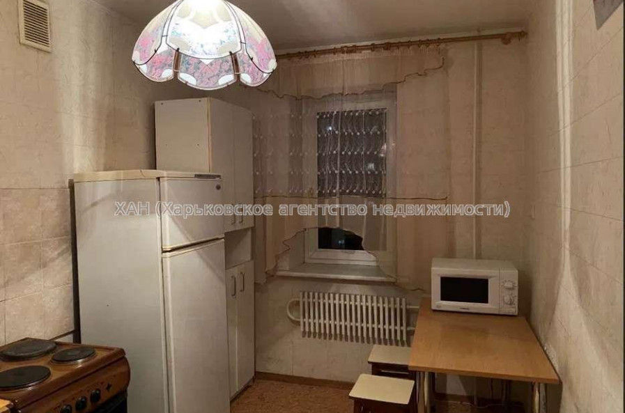 Продам квартиру, Салтовское шоссе , 3 кім., 66 м², косметический ремонт 