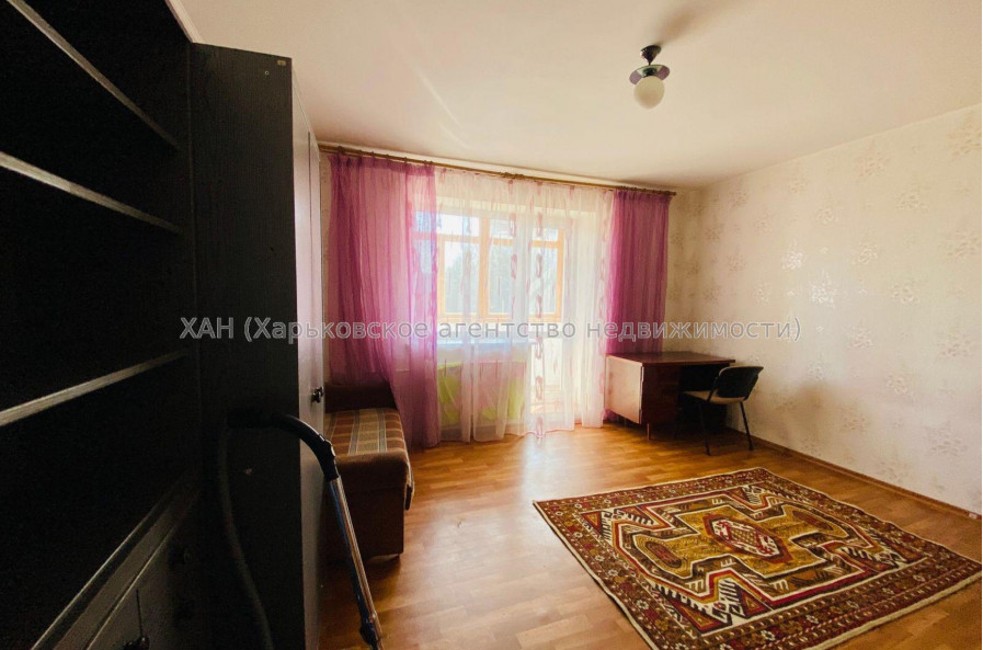 Продам квартиру, Салтовское шоссе , 3  ком., 66 м², косметический ремонт 