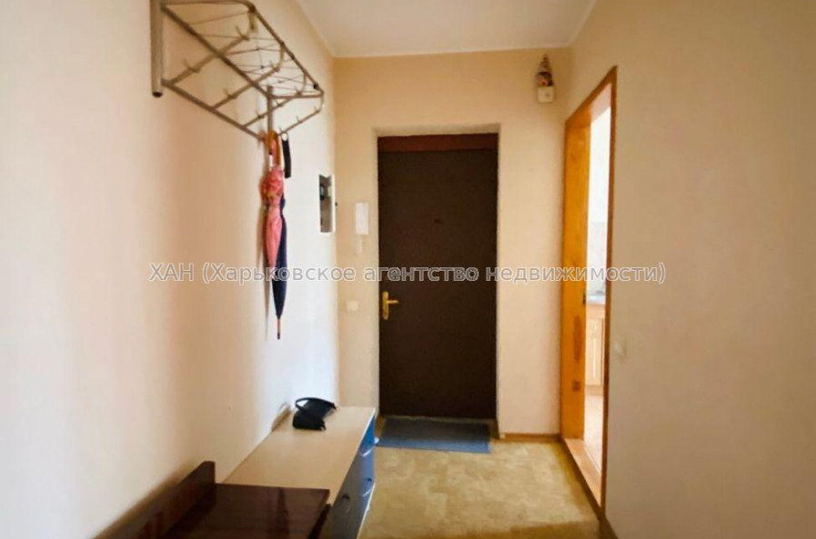 Продам квартиру, Салтовское шоссе , 3  ком., 66 м², косметический ремонт 