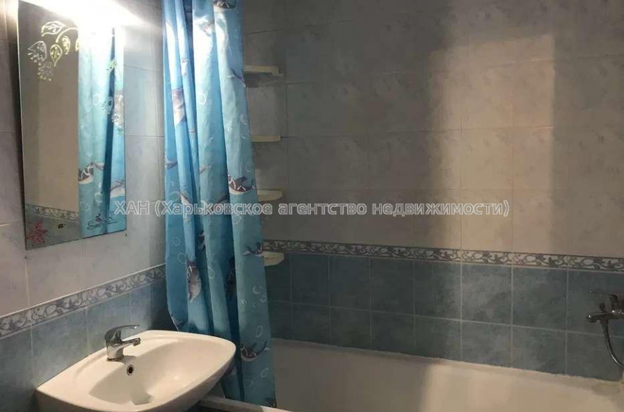 Продам квартиру, Салтовское шоссе , 3 кім., 66 м², косметический ремонт 