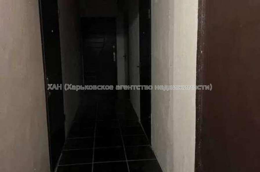 Продам квартиру, Льва Ландау просп. , 1  ком., 15 м², косметический ремонт 