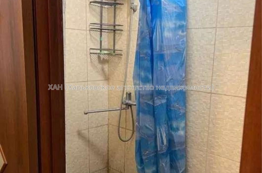 Продам квартиру, Льва Ландау просп. , 1  ком., 15 м², косметический ремонт 