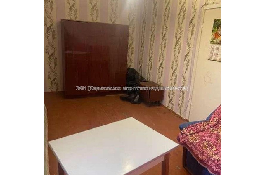 Продам квартиру, Салтовское шоссе , 3 кім., 65 м², без ремонта 