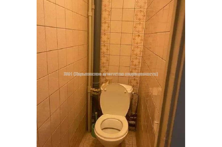 Продам квартиру, Салтовское шоссе , 3 кім., 65 м², без ремонта 