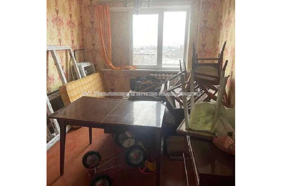 Продам квартиру, Салтовское шоссе , 3 кім., 65 м², без ремонта 