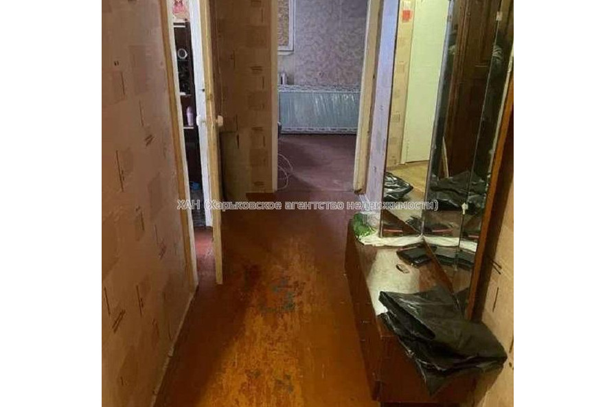 Продам квартиру, Салтовское шоссе , 3 кім., 65 м², без ремонта 