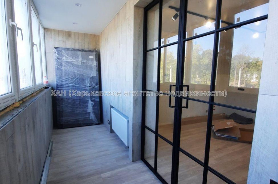 Продам квартиру, Мира ул. , 2 кім., 70 м², капитальный ремонт 
