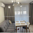 Продам квартиру, Мира ул. , 2 кім., 70 м², капитальный ремонт 
