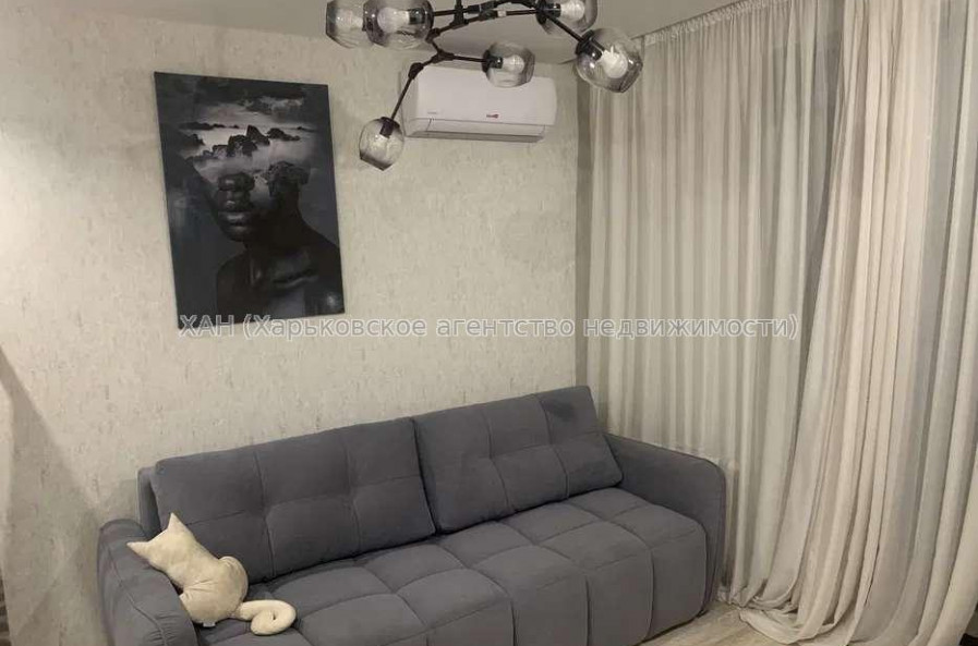 Продам квартиру, Мира ул. , 2 кім., 70 м², капитальный ремонт 