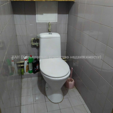 Продам квартиру, Гончаровский бул. , 3 кім., 68 м², косметический ремонт 