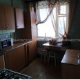 Продам квартиру, Гончаровская ул. , 3  ком., 68 м², косметический ремонт 