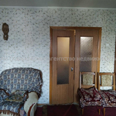 Продам квартиру, Гончаровский бул. , 3 кім., 68 м², косметический ремонт 
