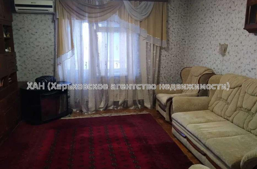 Продам квартиру, Гончаровская ул. , 3  ком., 68 м², косметический ремонт 