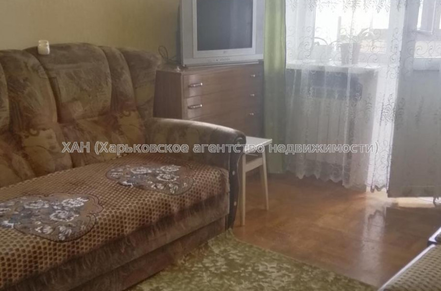 Продам квартиру, Власенко ул. , 9 , 2  ком., 51 м², косметический ремонт 