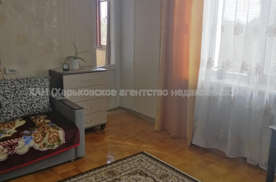 Продам квартиру, Власенко ул. , д. 9 , 2  ком., 51 м², косметический ремонт 