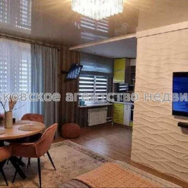 Продам квартиру, Амосова ул. , 1 кім., 36 м², евроремонт