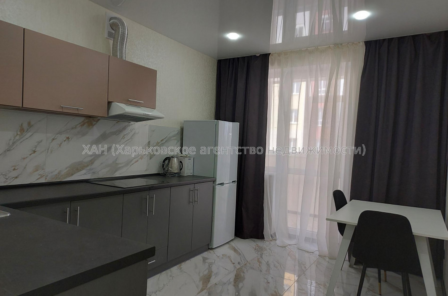 Здам квартиру, Героев Харькова просп. , 1 кім., 43 м², евроремонт 