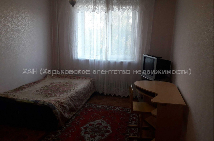 Продам квартиру, Метростроителей ул. , 3  ком., 64 м², косметический ремонт 