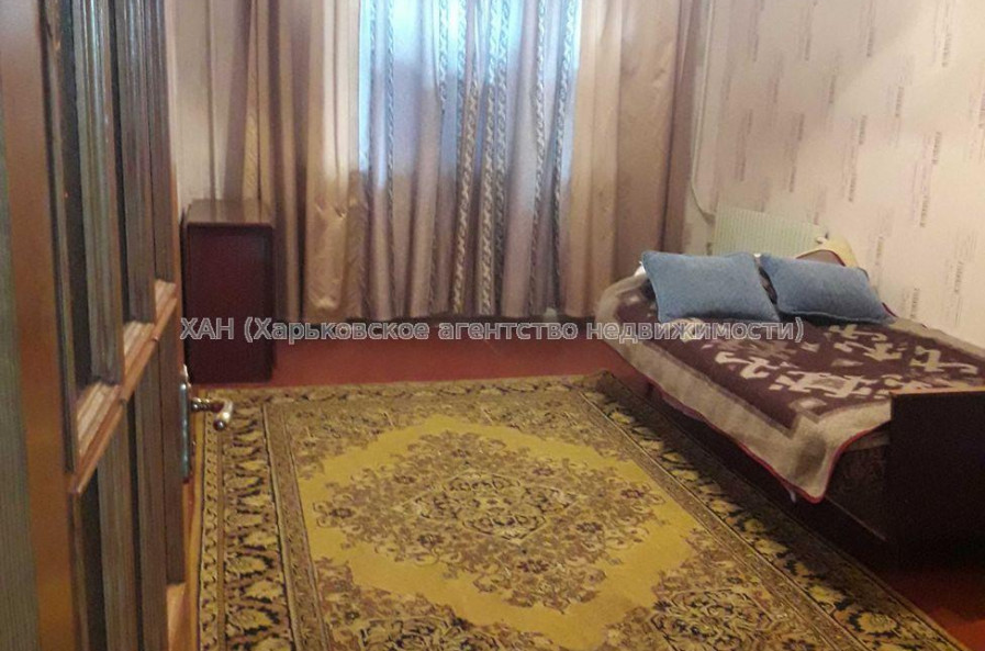 Продам квартиру, Метростроителей ул. , 3  ком., 64 м², косметический ремонт 