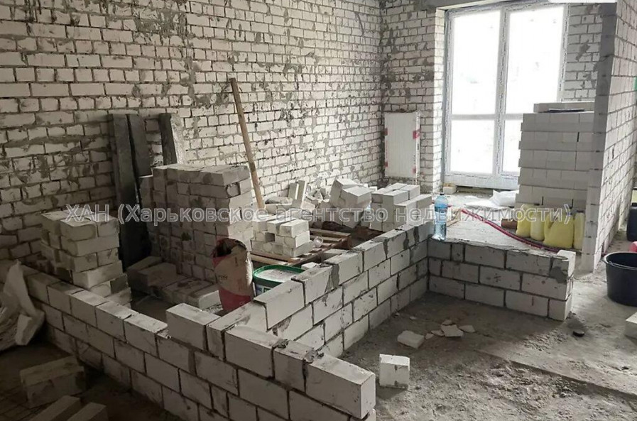 Продам квартиру, Клочковская ул. , 1 кім., 42 м², без внутренних работ 