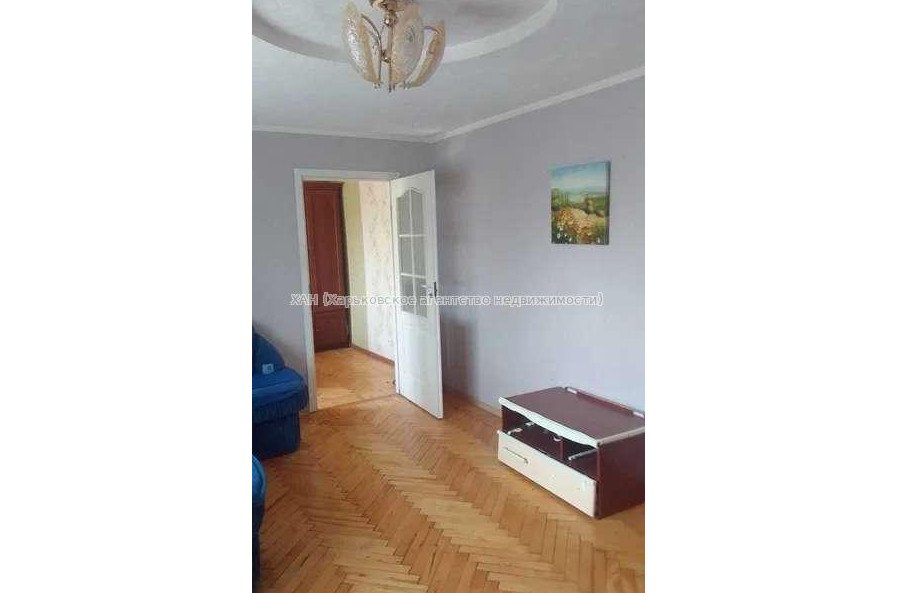 Продам квартиру, Садовый проезд , 3 кім., 60 м², косметический ремонт 