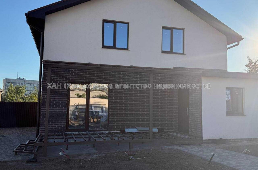 Продам будинок, Шишковская ул. , 145 м², 4.50 соток, без отделочных работ 