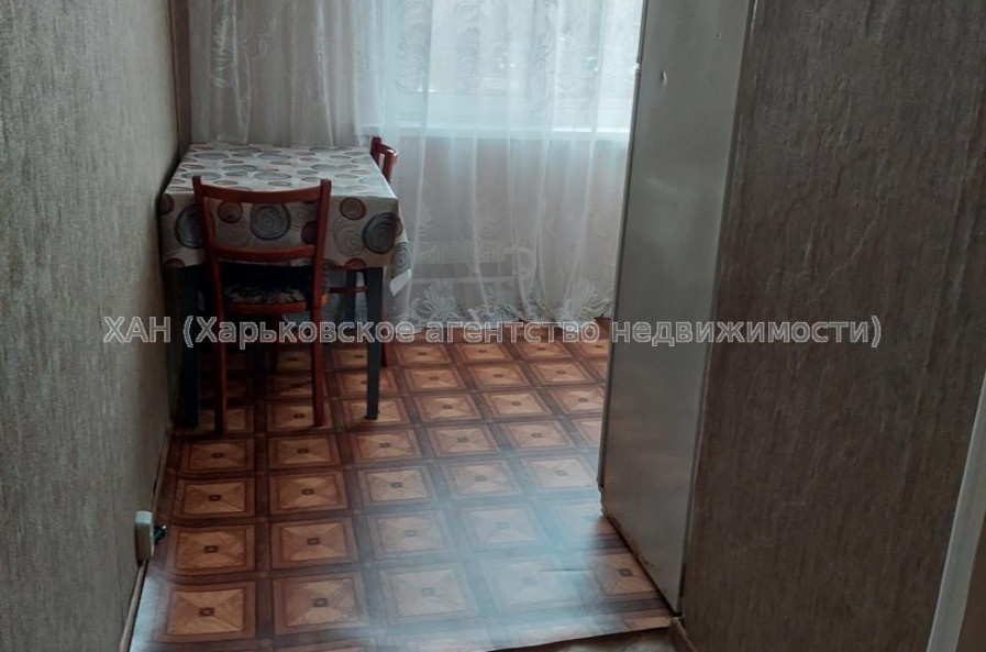 Продам квартиру, Валентиновская ул. , 1  ком., 33 м², косметический ремонт 