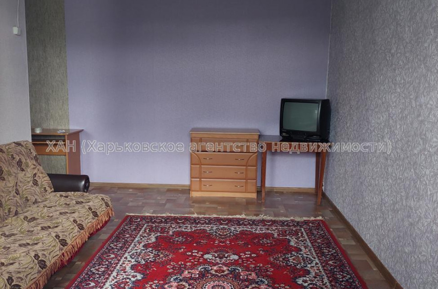 Продам квартиру, Валентиновская ул. , 1  ком., 33 м², косметический ремонт 