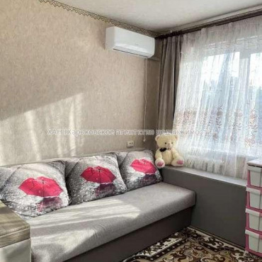 Продам квартиру, Каркача Ивана бульв. , 1 кім., 19 м², косметический ремонт 
