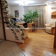 Продам квартиру, Гагарина просп. , 3  ком., 69 м², капитальный ремонт 