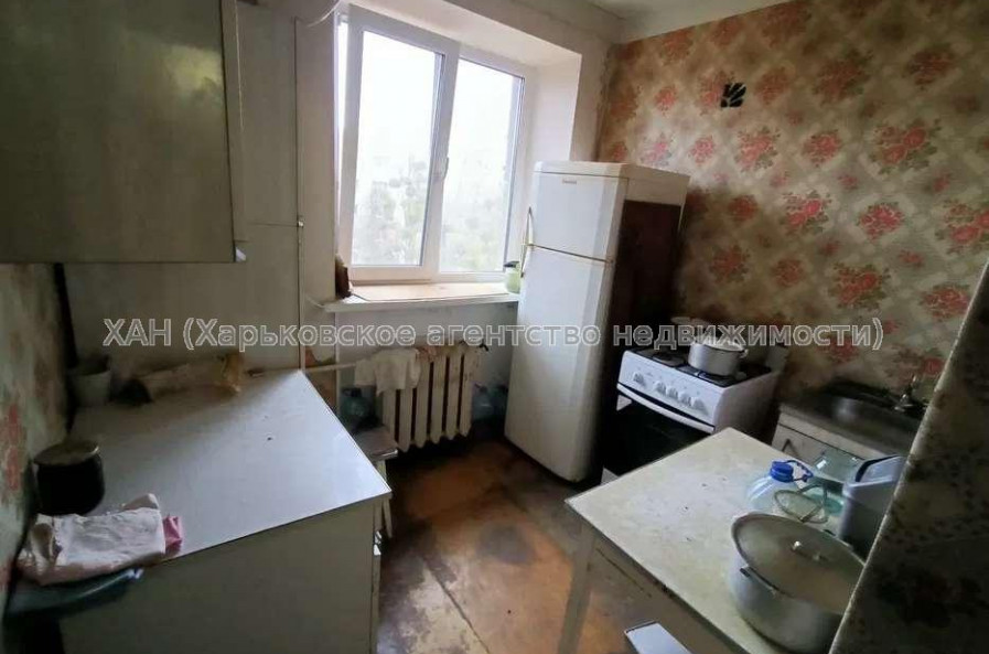 Продам квартиру, Ферганская ул. , 2  ком., 40 м², советский ремонт 