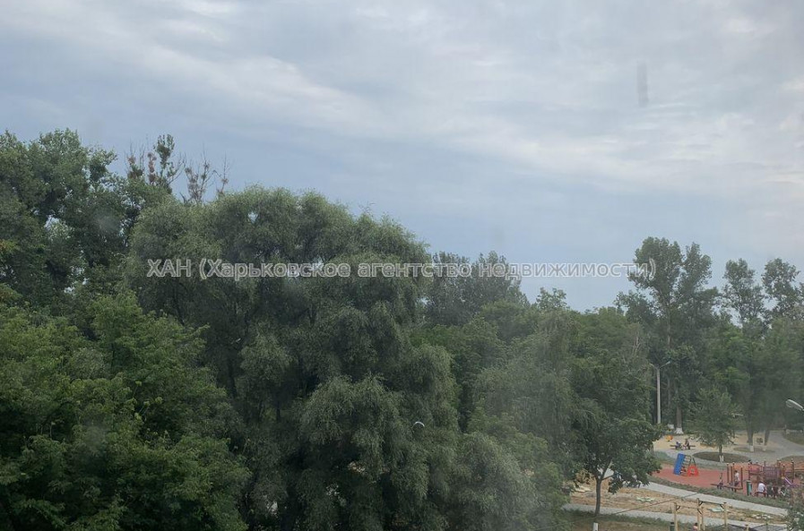 Продам квартиру, Власенко ул. , 3 кім., 70 м², капитальный ремонт 