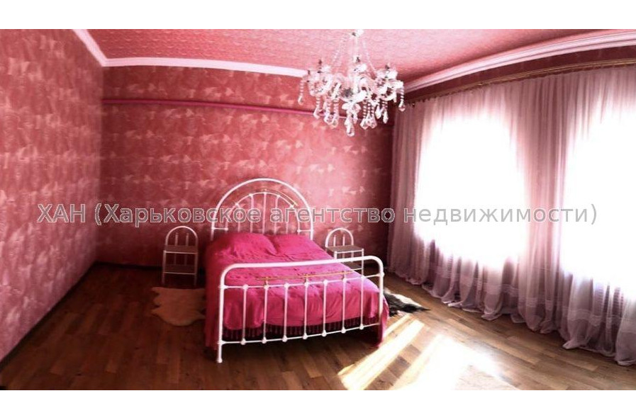 Продам будинок, Московская ул. , 226 м², 15 соток, евроремонт 
