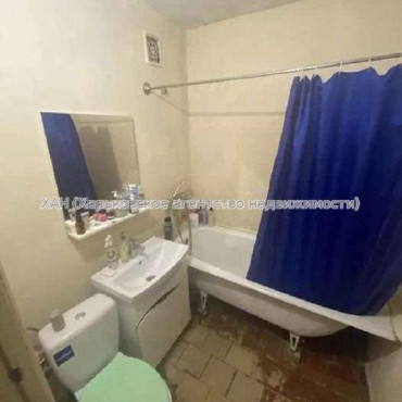 Продам квартиру, Павла Тычины ул. , 1  ком., 37 м², советский ремонт 