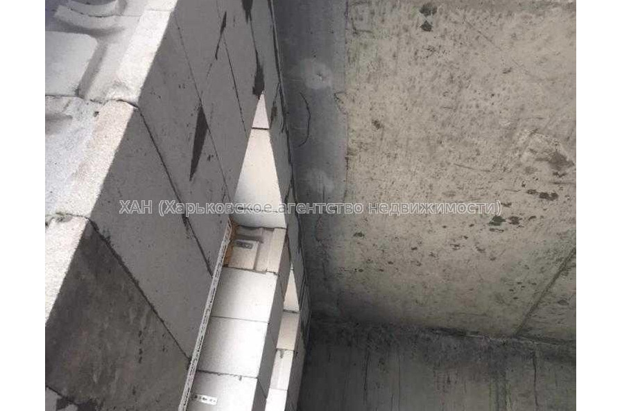 Продам квартиру, Клочковская ул. , 1  ком., 54 м², без внутренних работ 