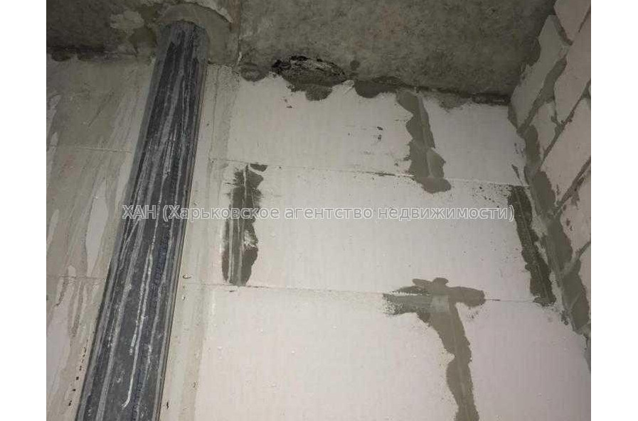 Продам квартиру, Клочковская ул. , 1  ком., 54 м², без внутренних работ 