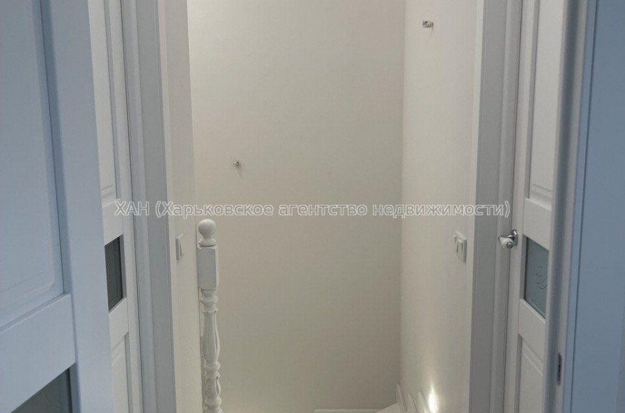 Продам квартиру, Льва Ландау просп. , 52 , 3  ком., 80 м², авторский дизайн 