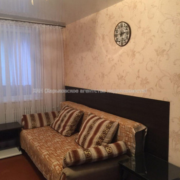 Продам квартиру, Людвига Свободы просп. , 1  ком., 34 м², косметический ремонт 