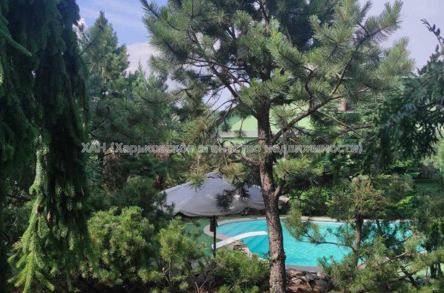 Продам будинок, Таборова ул. , 292 м², 11 соток, капитальный ремонт 