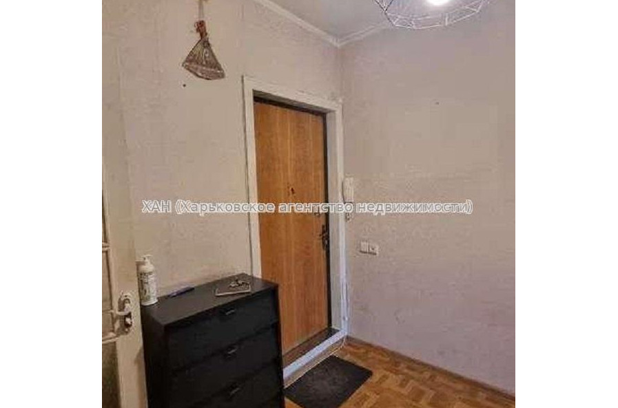 Продам квартиру, Победы просп. , 2 кім., 45 м², косметический ремонт 