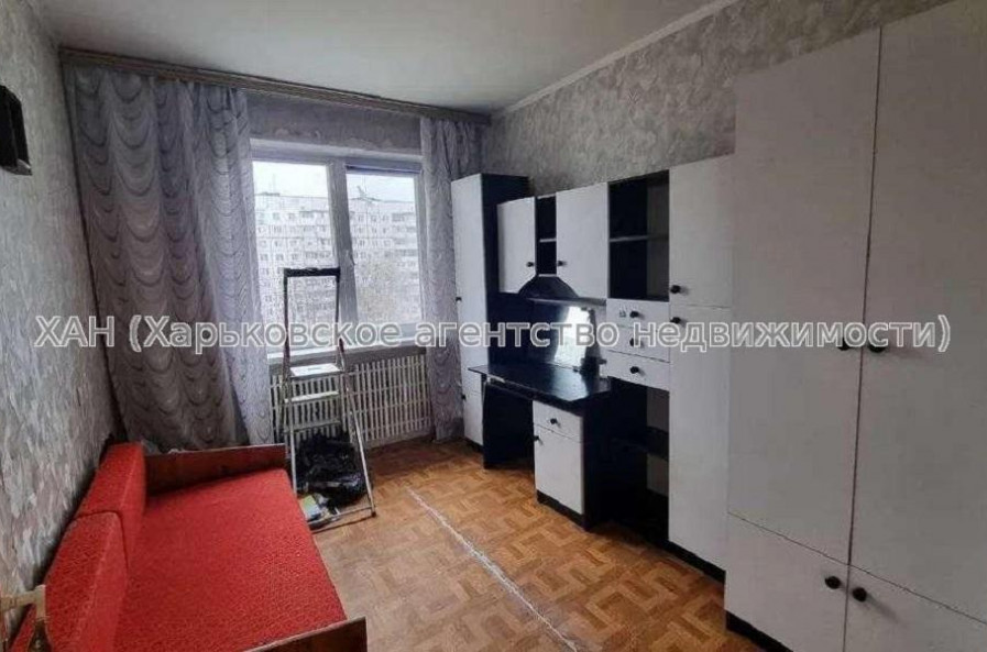 Продам квартиру, Победы просп. , 2 кім., 45 м², косметический ремонт 