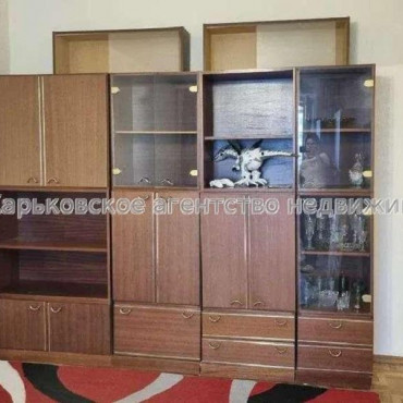 Продам квартиру, Победы просп. , 2 кім., 45 м², косметический ремонт 