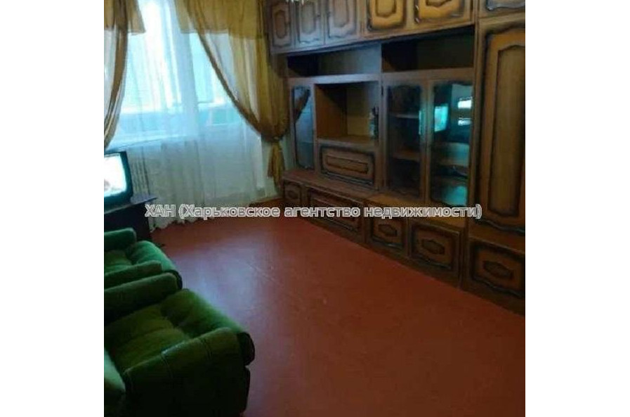 Продам квартиру, Ахсарова Энвера ул. , 2  ком., 43 м², косметический ремонт 