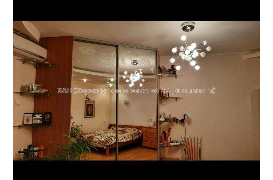 Продам квартиру, Академика Павлова ул. , 3  ком., 122 м², авторский дизайн 