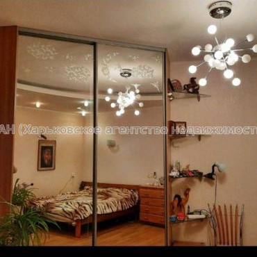 Продам квартиру, Академика Павлова ул. , 3  ком., 122 м², авторский дизайн 